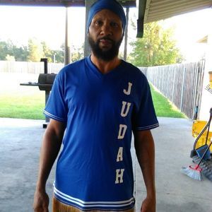 Meet your Posher, Charles